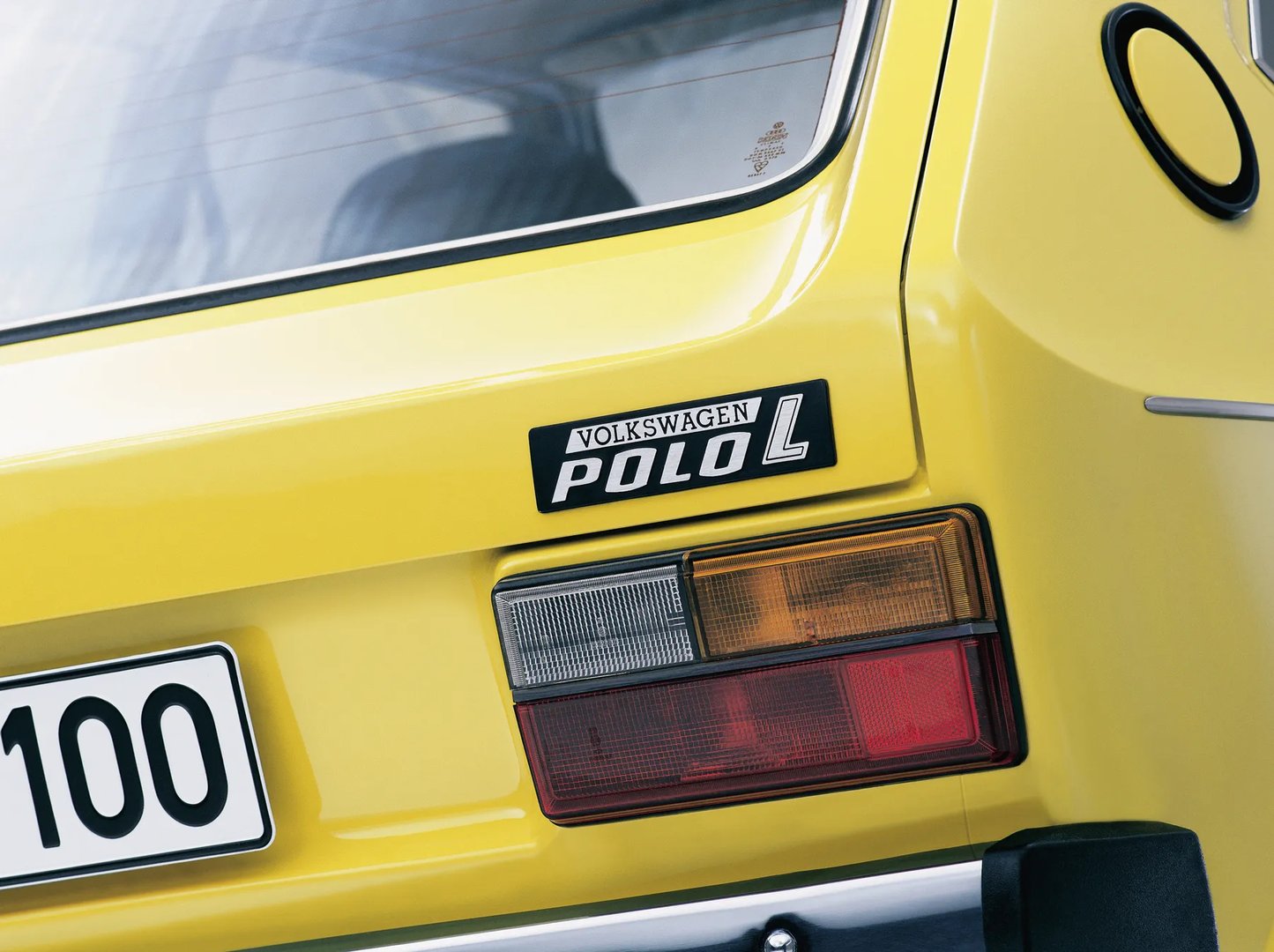 Volkswagen_Polo_1_generation__Mini_3-doors__8.jpg
