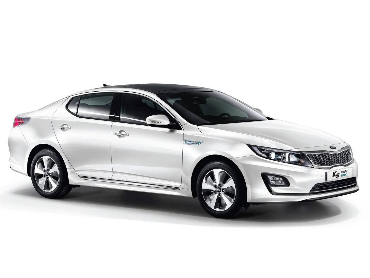 Kia_K5_1_generation_restyling__Sedan__4.jpg