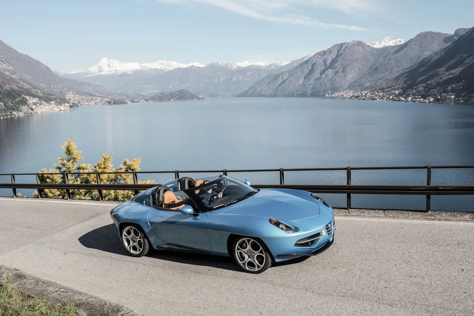Alfa Romeo_Disco_Volante_1_generation__Roadster__4.jpg