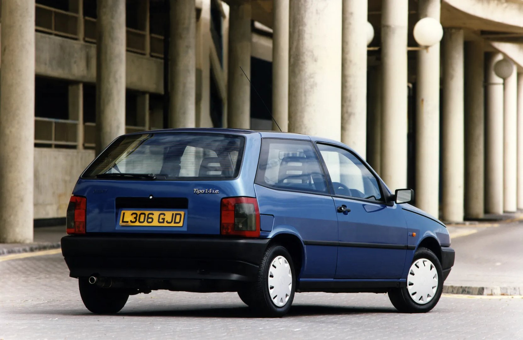Fiat_Tipo_1_generation__Mini_3-doors__6.jpg