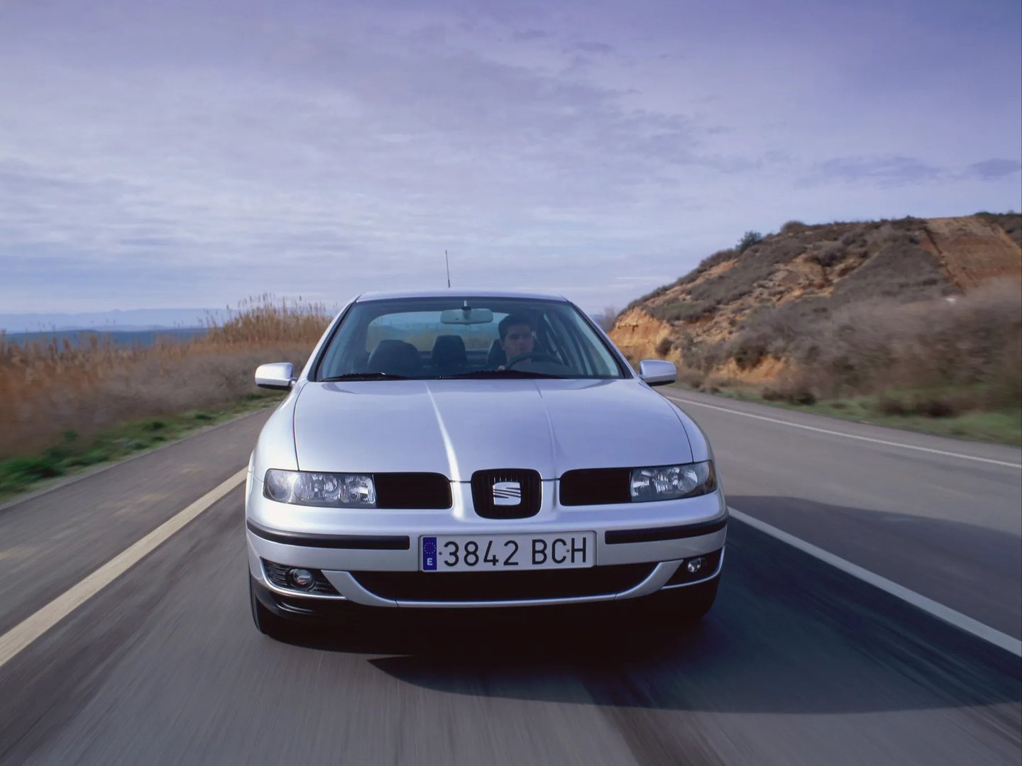 SEAT_Toledo_2_generation__Sedan__12.jpg