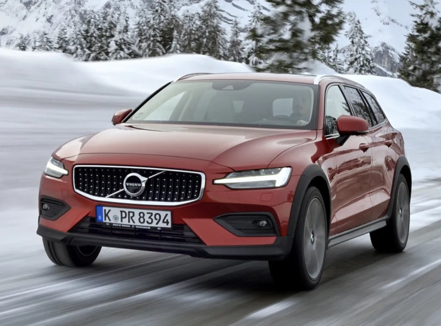 Volvo_V60_Cross_Country_2_generation__Estate_5-door__8.jpg