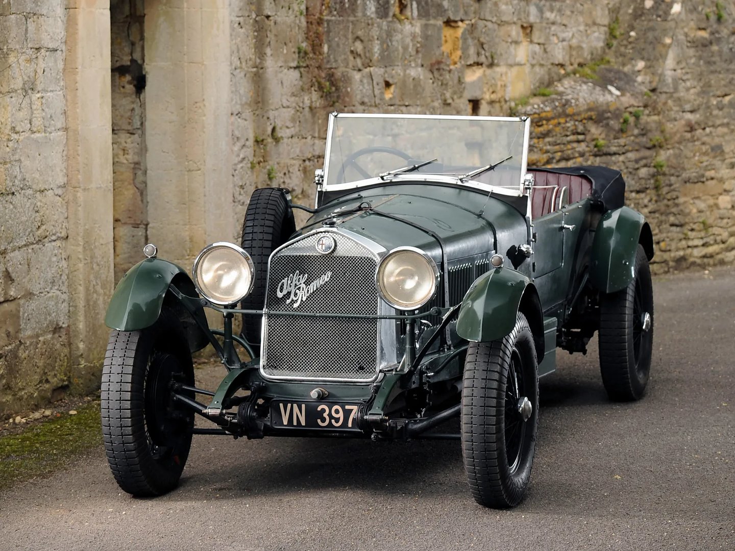 Alfa Romeo_6C_1_generation__Cabrio__11.jpg