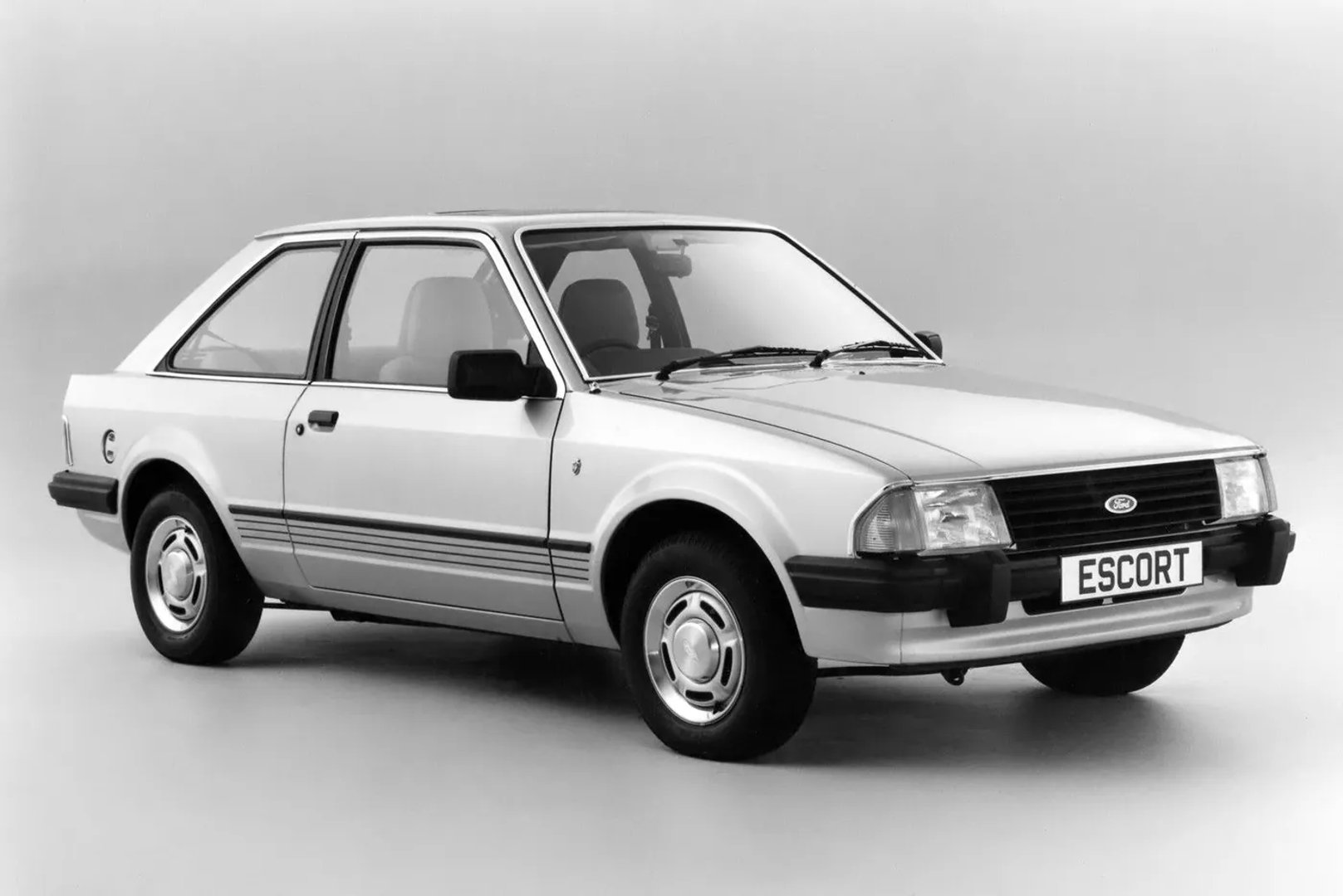 Ford_Escort_3_generation__Mini_3-doors__5.jpg