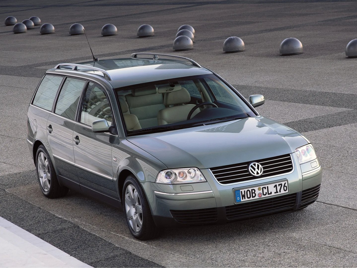 Volkswagen Passat 5 generation, restyling  Estate 5-door