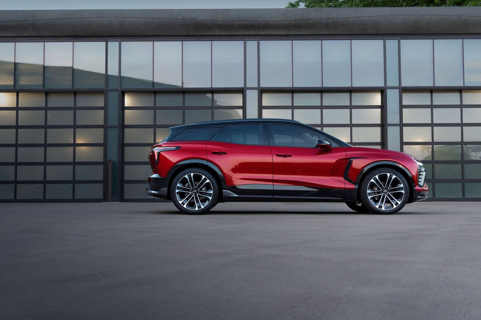 chevrolet_Blazer_EV_1_generation__SUV_5-doors__17.jpg