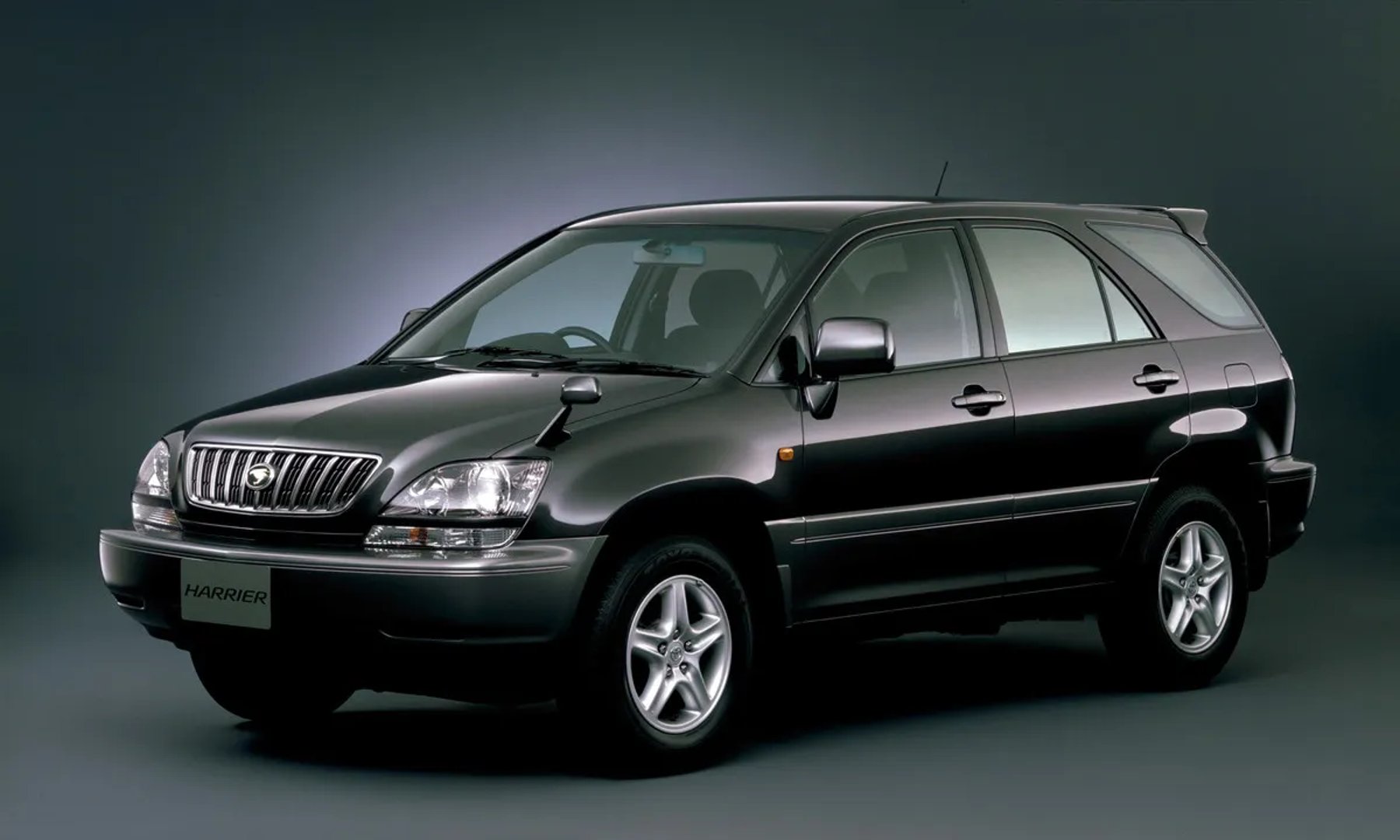 Toyota_Harrier_1_generation_restyling__SUV_5-doors__2.jpg