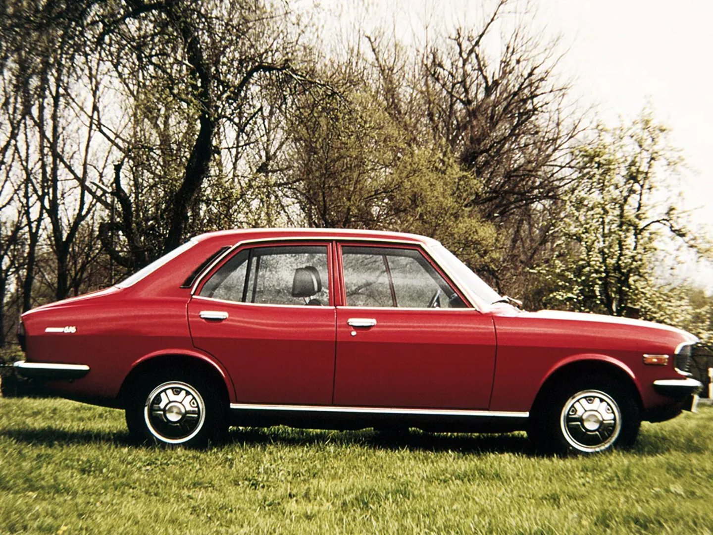 Mazda_616_1_generation__Sedan__2.jpg