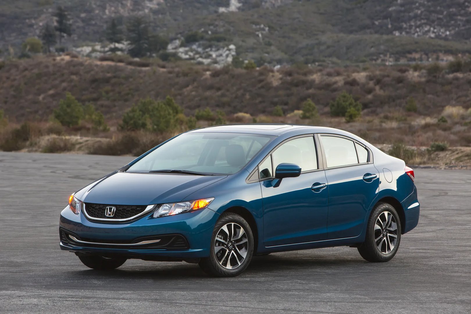Honda_Civic_(USA)_9_generation_restyling__Sedan__4.jpg