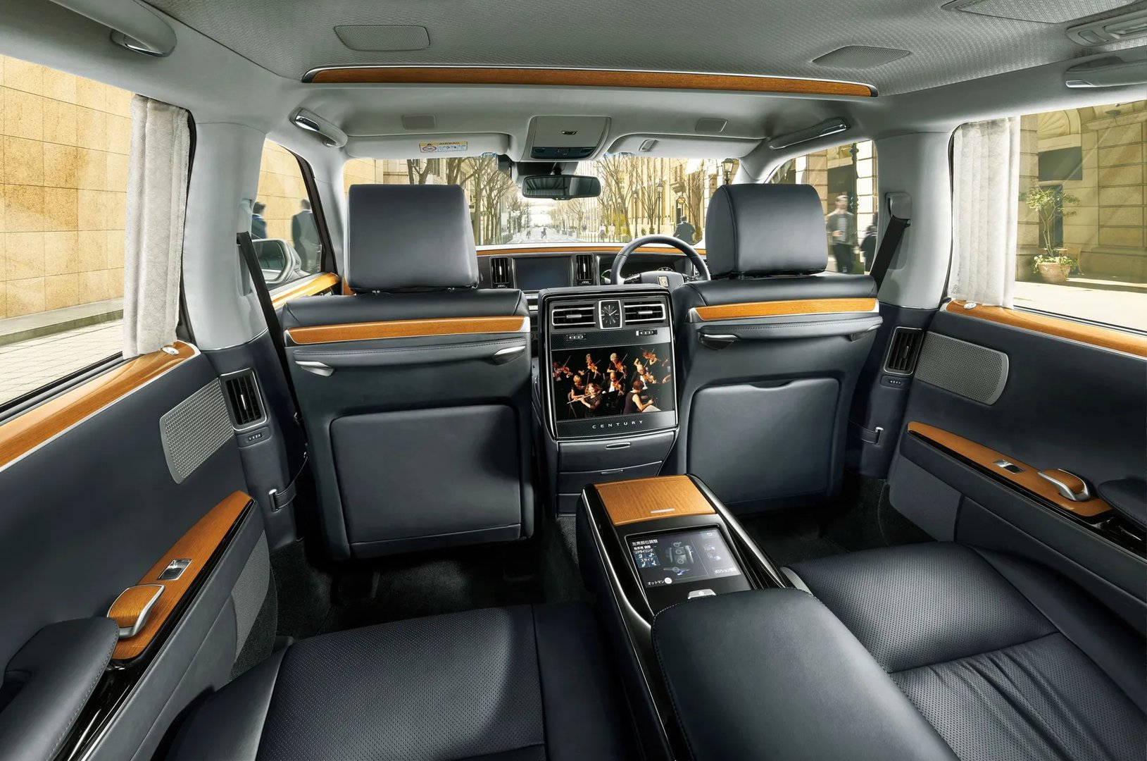 Toyota_Century_3_generation__Sedan__13.jpg