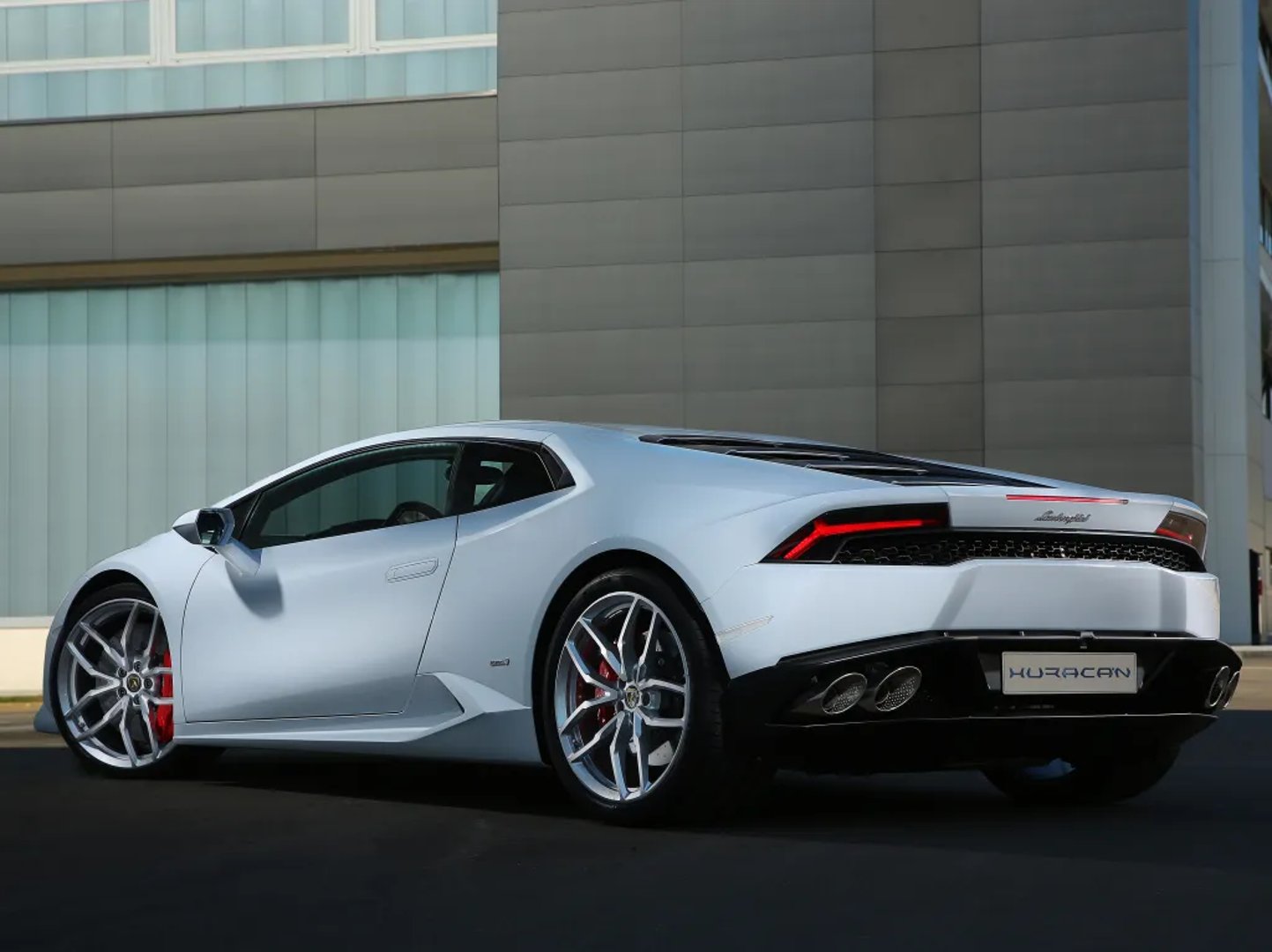 Lamborghini_Huracan_1_generation__Coupe__11.jpg