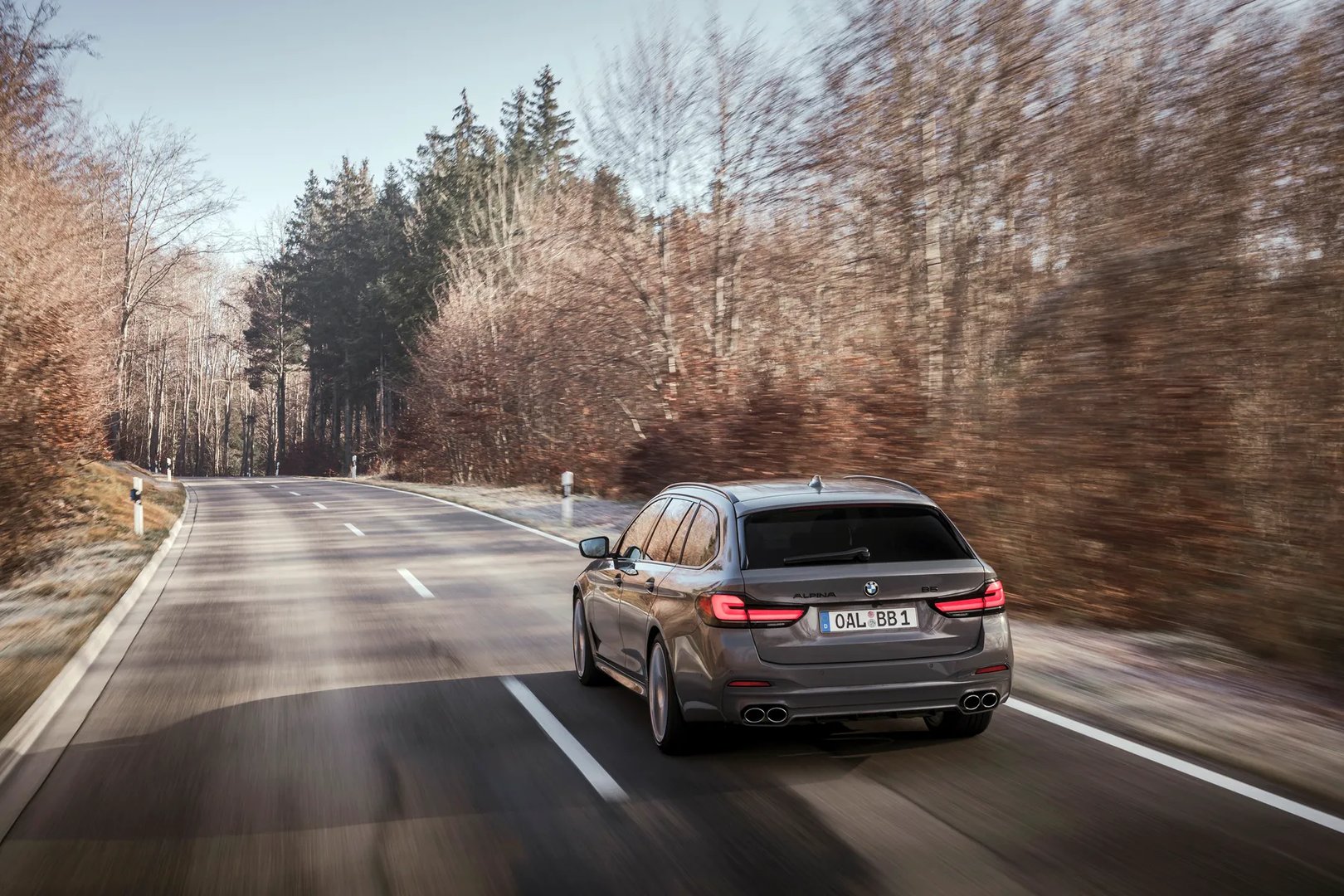 Alpina_B5_3_generation_restyling__Estate_5-door__5.jpg