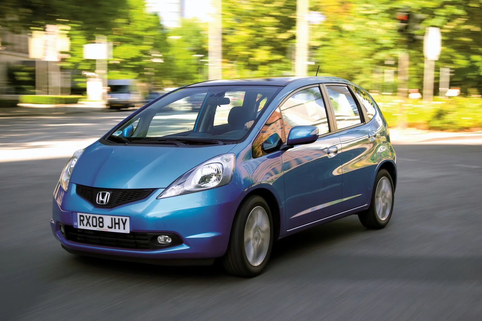Honda_Jazz_2_generation__Mini_5-doors__1.jpg