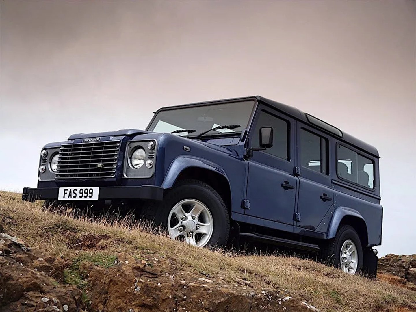 Land Rover Defender 1 generation  SUV 5-doors