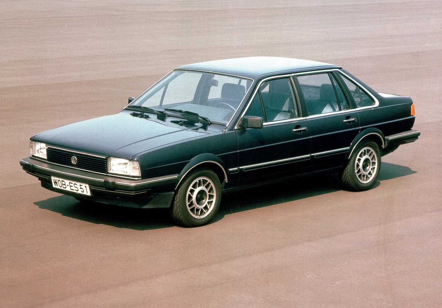 —  Sedan