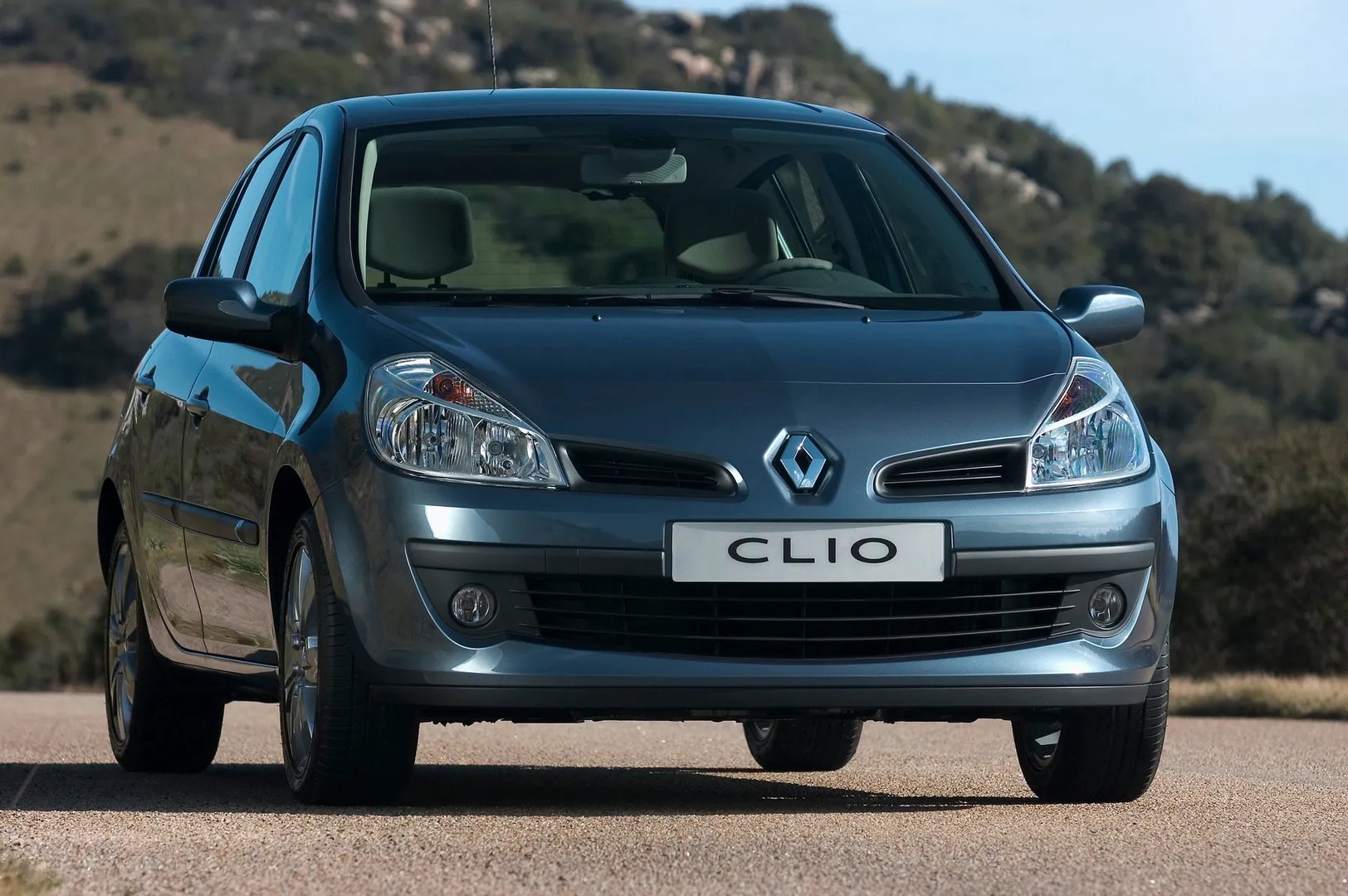 Renault_Clio_3_generation__Mini_5-doors__3.jpg