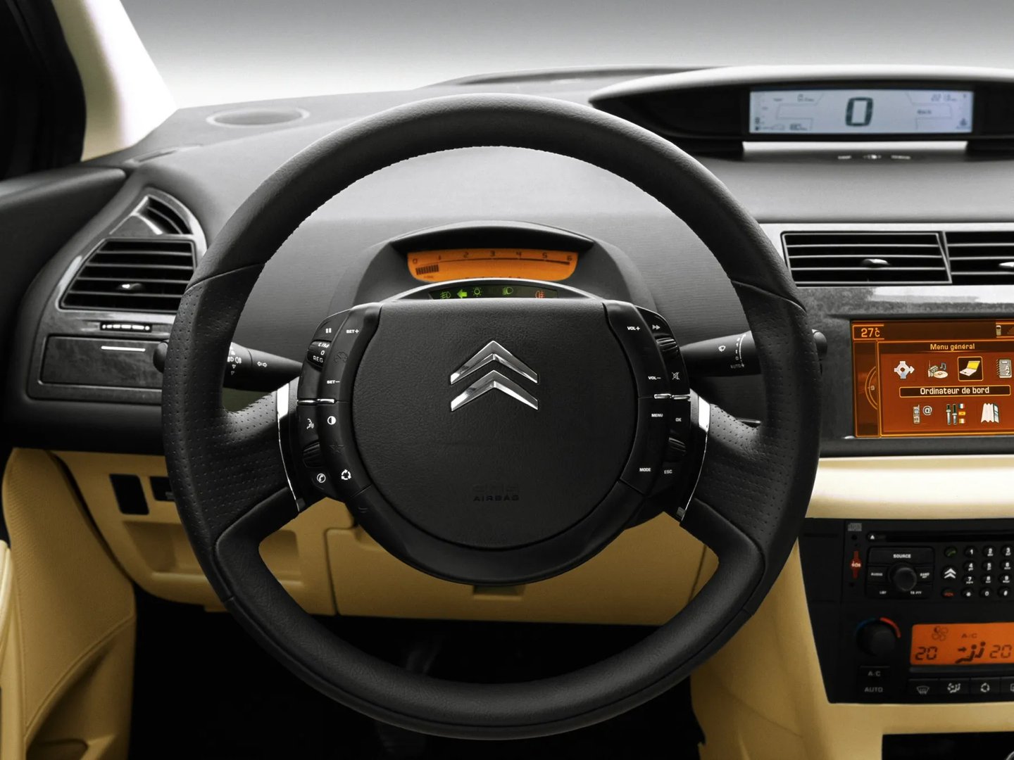 Citroen_C4_1_generation__Hatchback_5-door__5.jpg