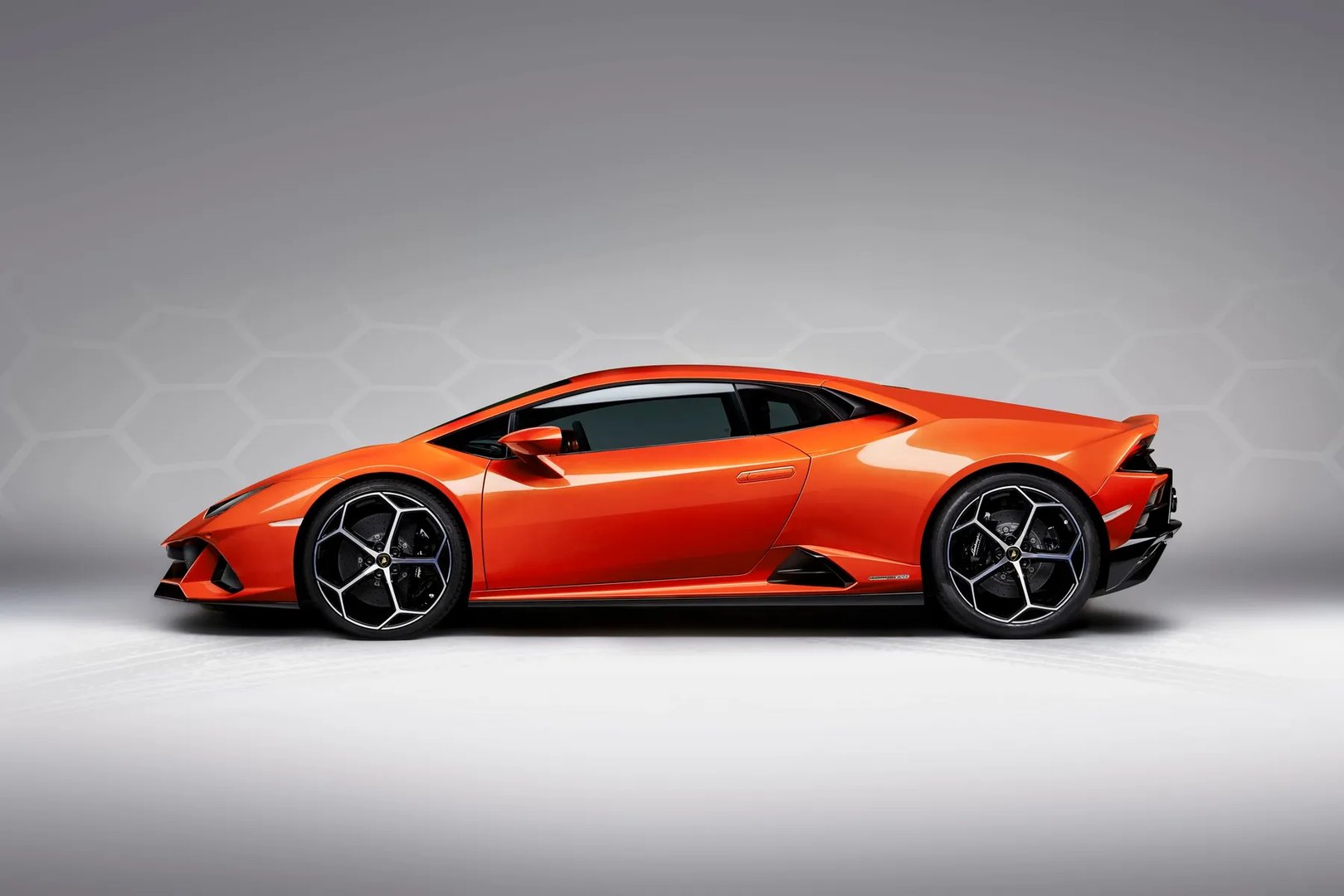 Lamborghini_Huracan_1_generation_restyling__Coupe__9.jpg
