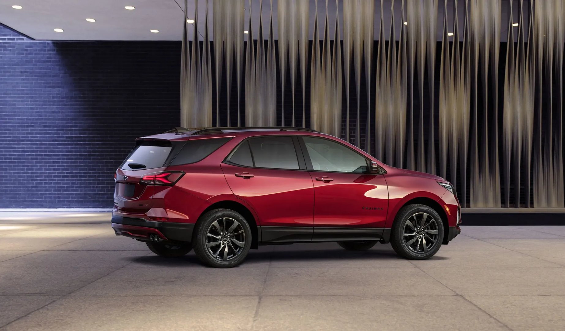 Chevrolet_Equinox_3_generation_restyling_1__SUV_5-doors__3.jpg