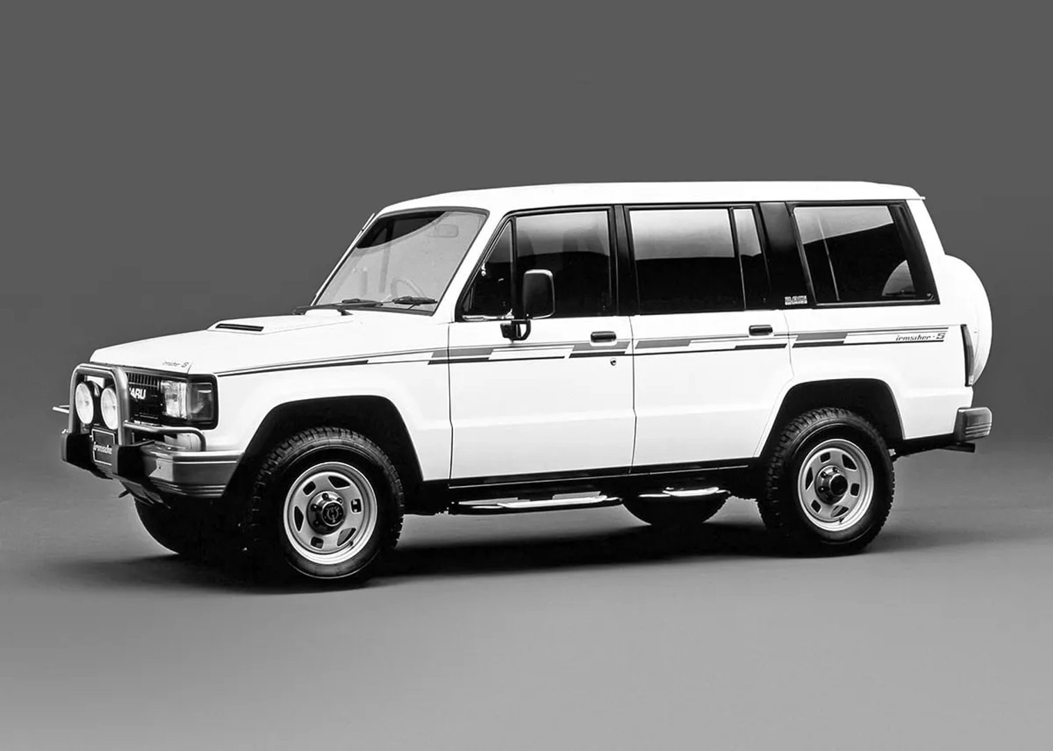 Subaru_Bighorn_1_generation__SUV_5-doors__1.jpg