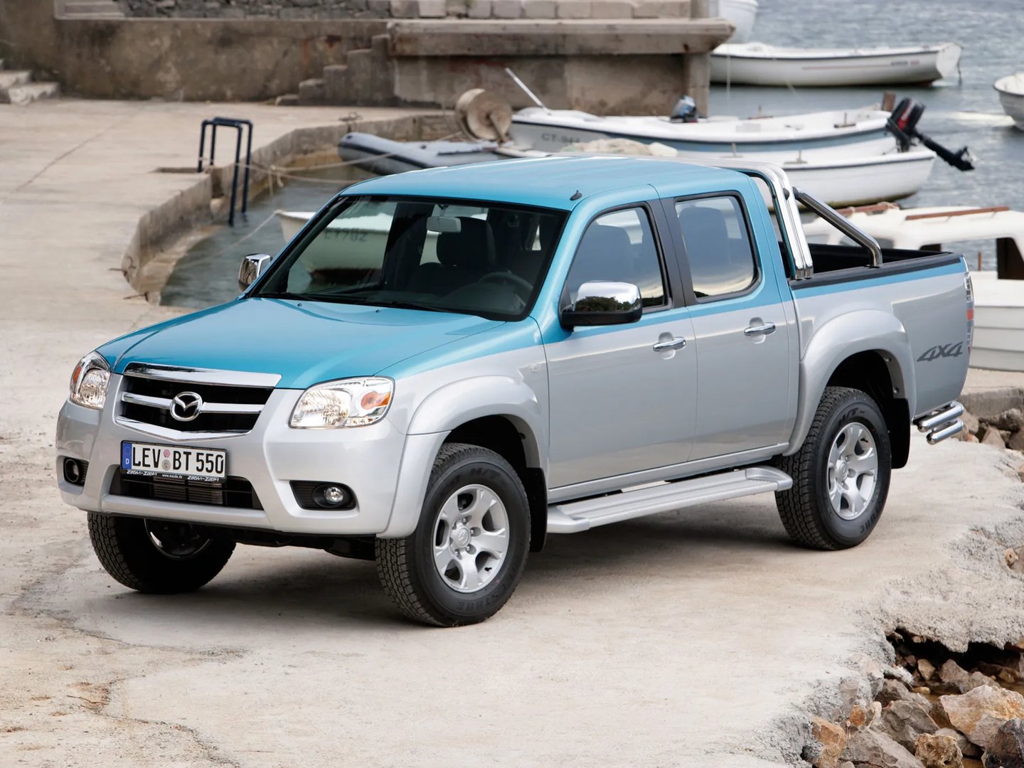 Mazda_BT-50_1_generation_restyling__Pickup_double-cab__6.jpg