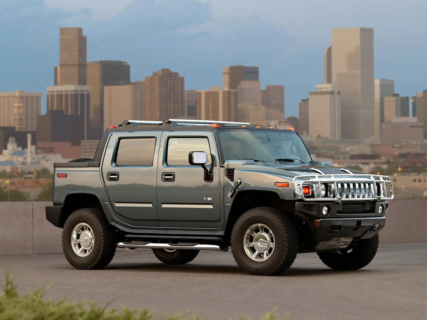 Hummer_H2_1_generation__Pickup_double-cab__9.jpg
