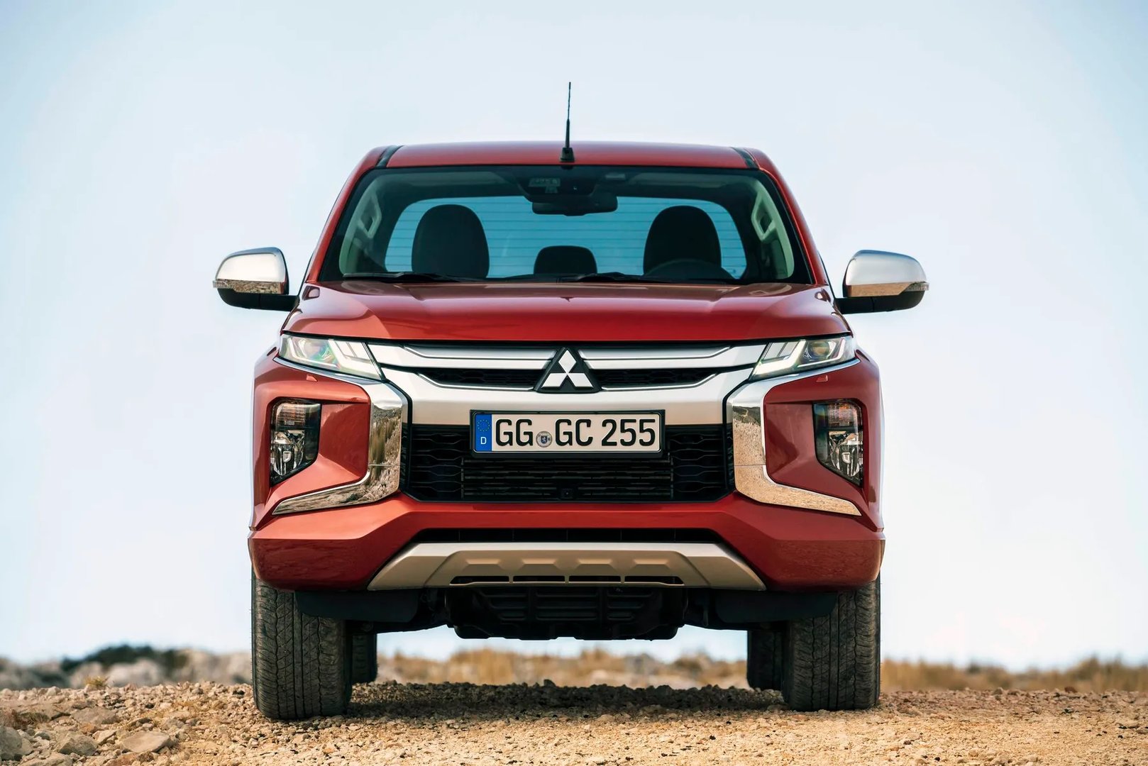 Mitsubishi_L200_5_generation_restyling__Pickup_double-cab__4.jpg