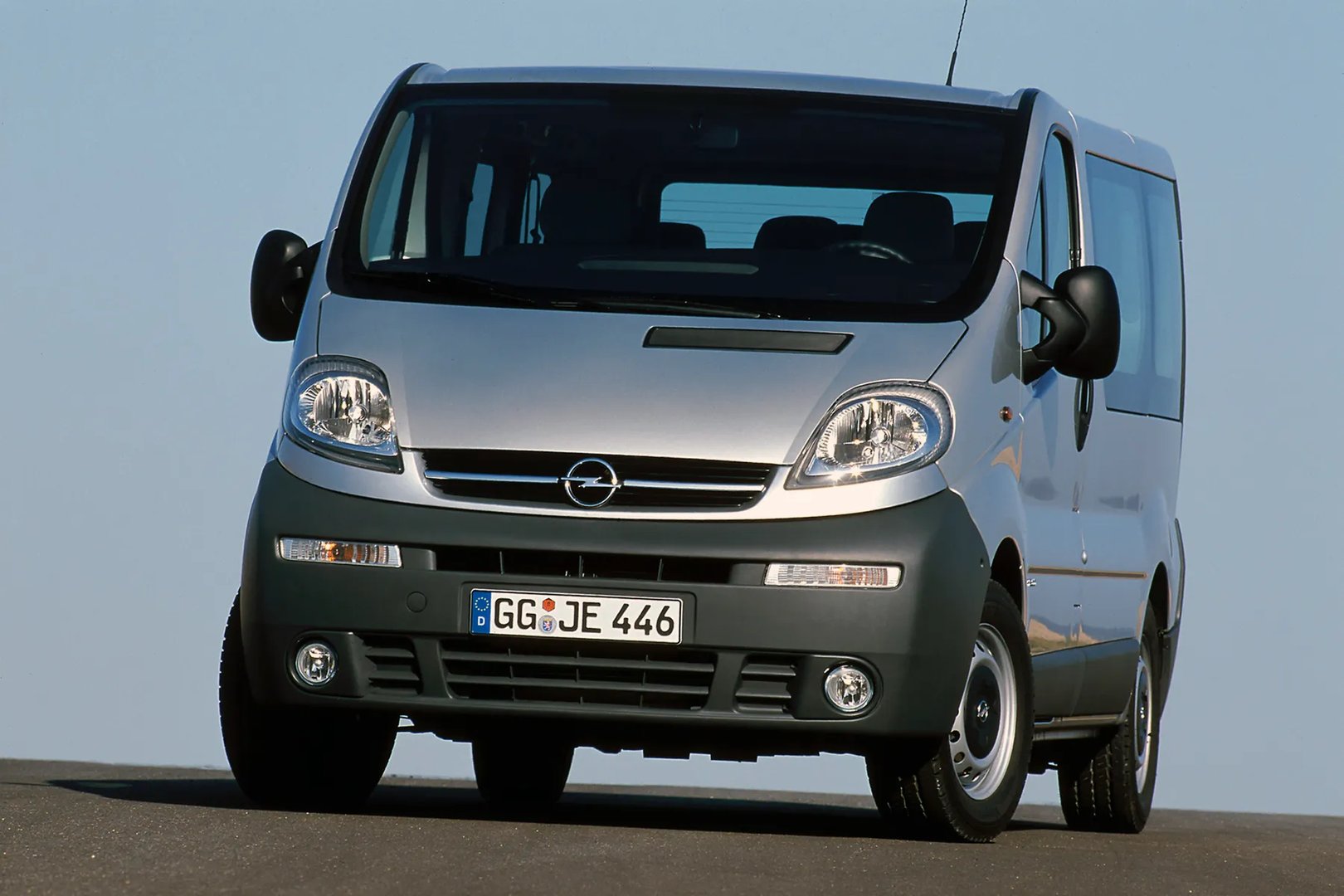 Opel Vivaro 1 generation  Minivan