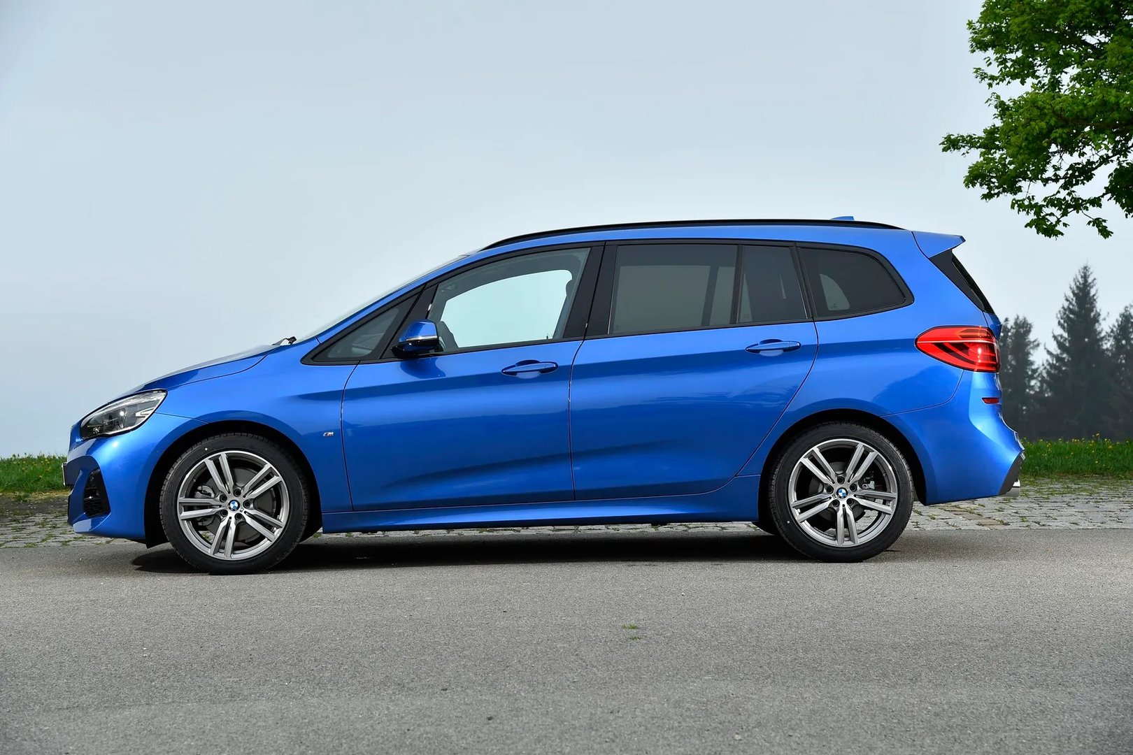 BMW_2_series_Grand_Tourer_1_generation_restyling__Compact_Van__8.jpg