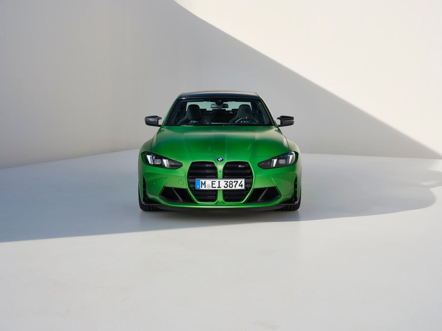 bmw_M3_6_generation_restyling__Sedan__18.jpg