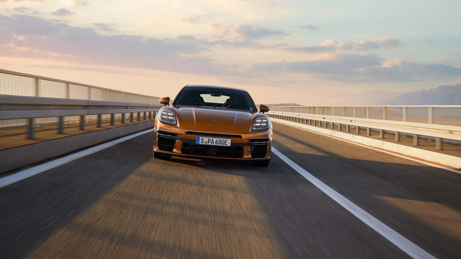 Porsche_Panamera_3_generation__Liftback__12.jpg