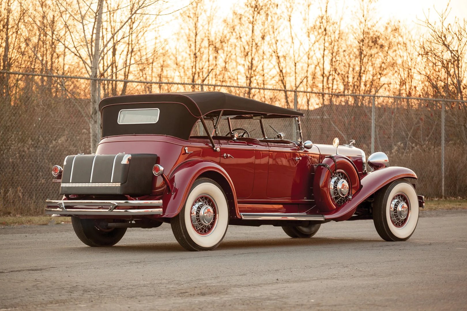 Chrysler_Imperial_1_generation__Phaeton__7.jpg