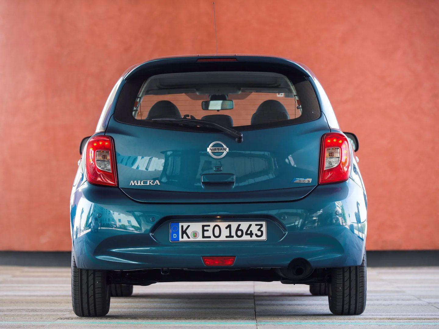 Nissan_Micra_4_generation_restyling__Mini_5-doors__8.jpg