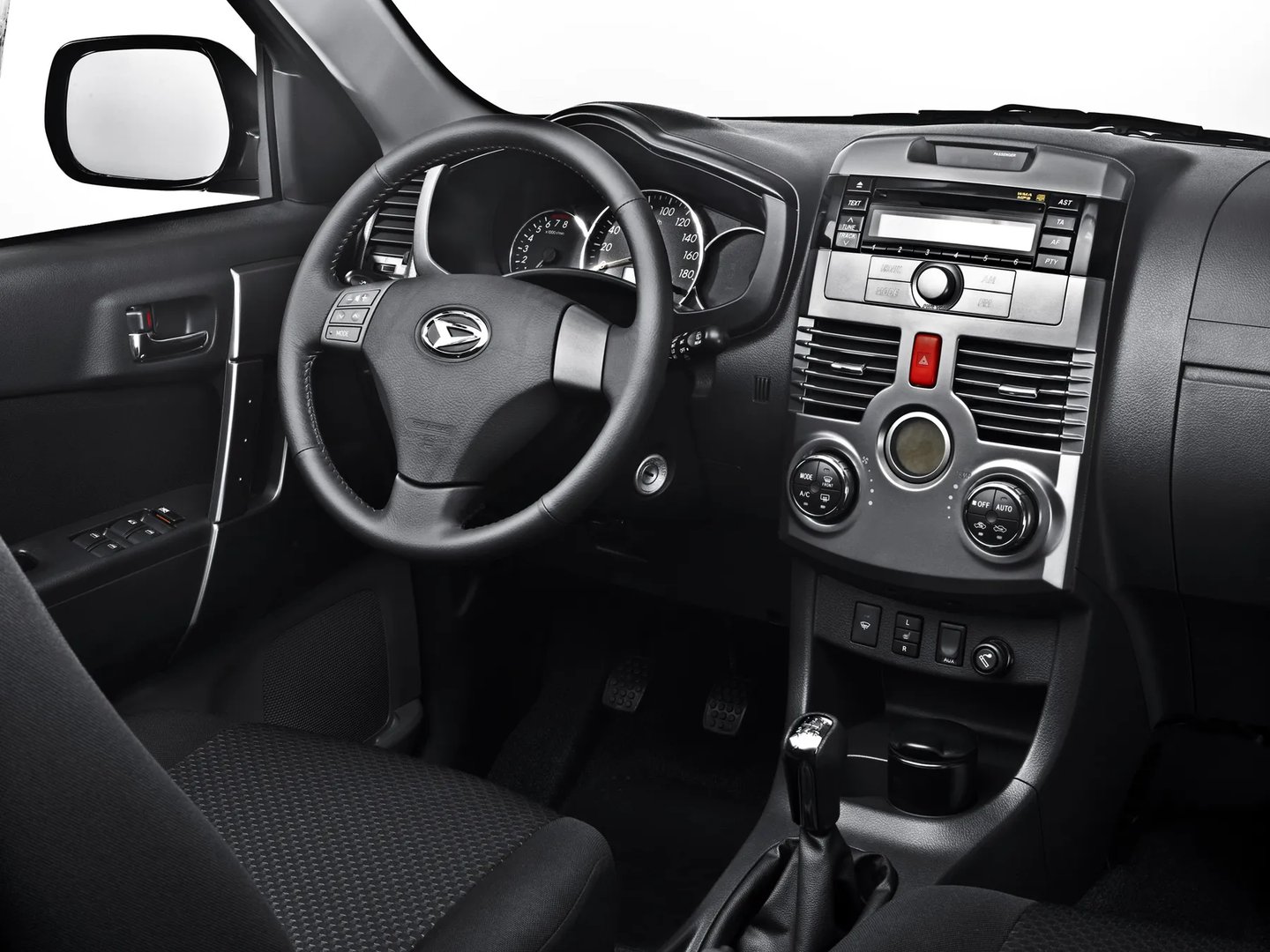 Daihatsu_Terios_2_generation_restyling__SUV_5-doors__4.jpg