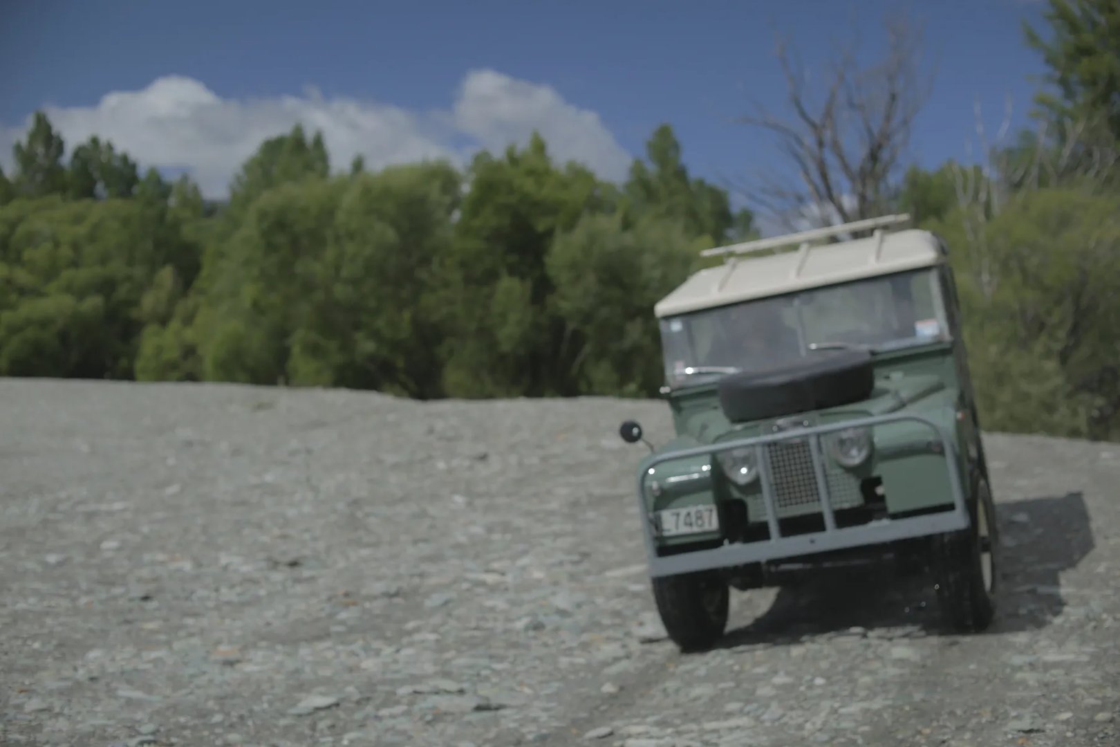 Land Rover_Series_I_1_generation__SUV_3-doors__7.jpg