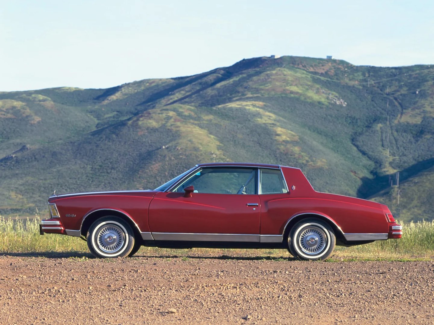 Chevrolet_Monte_Carlo_3_generation__Coupe__1.jpg