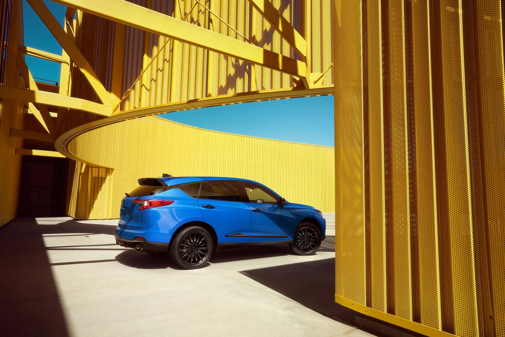 Acura_RDX_3_generation_restyling_1__SUV_5-doors__4.jpg