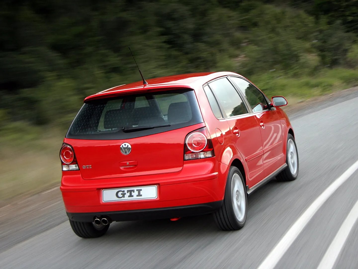 Volkswagen_Polo_GTI_4_generation__Mini_5-doors__6.jpg