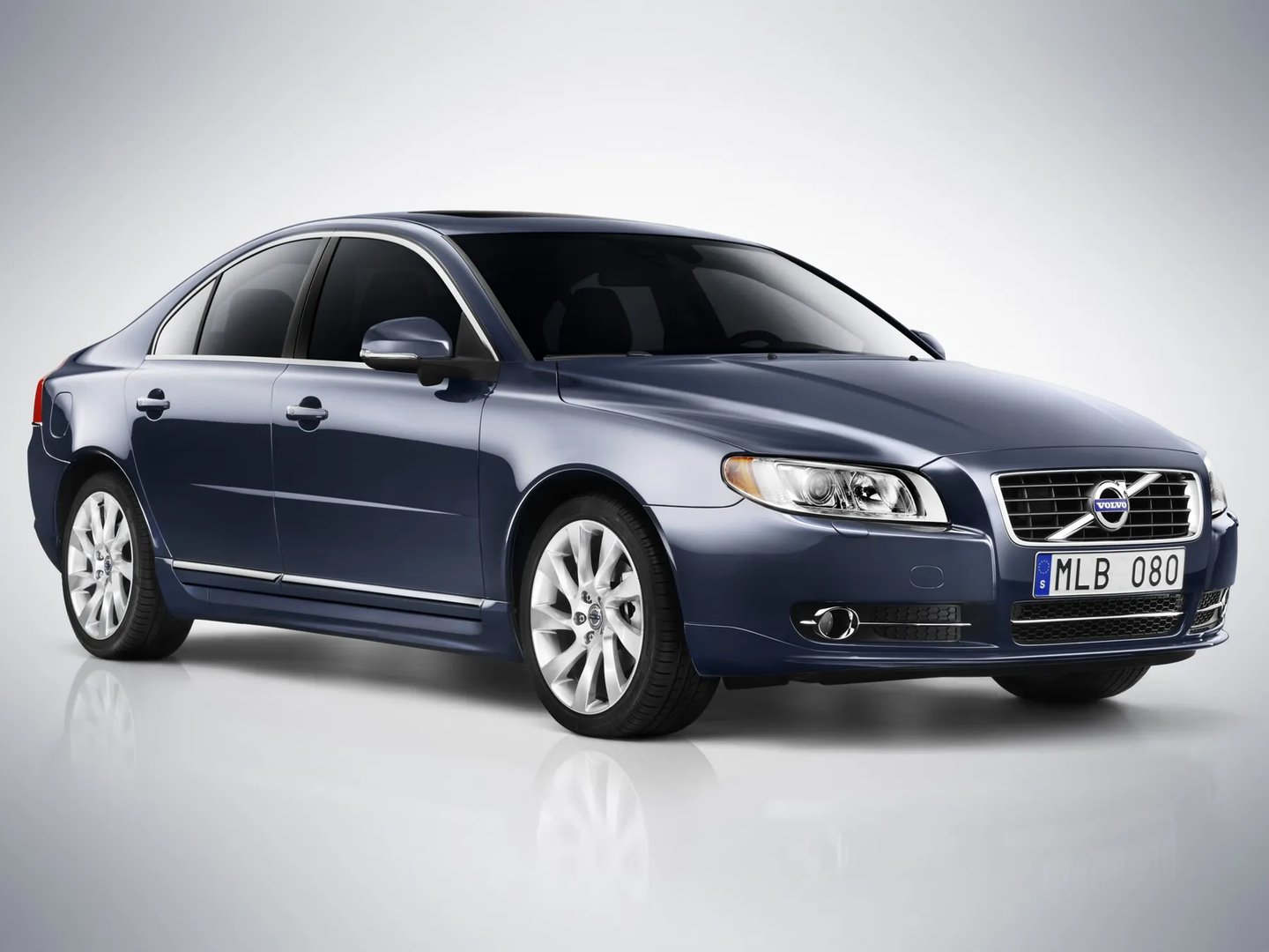 2 generation, restyling 