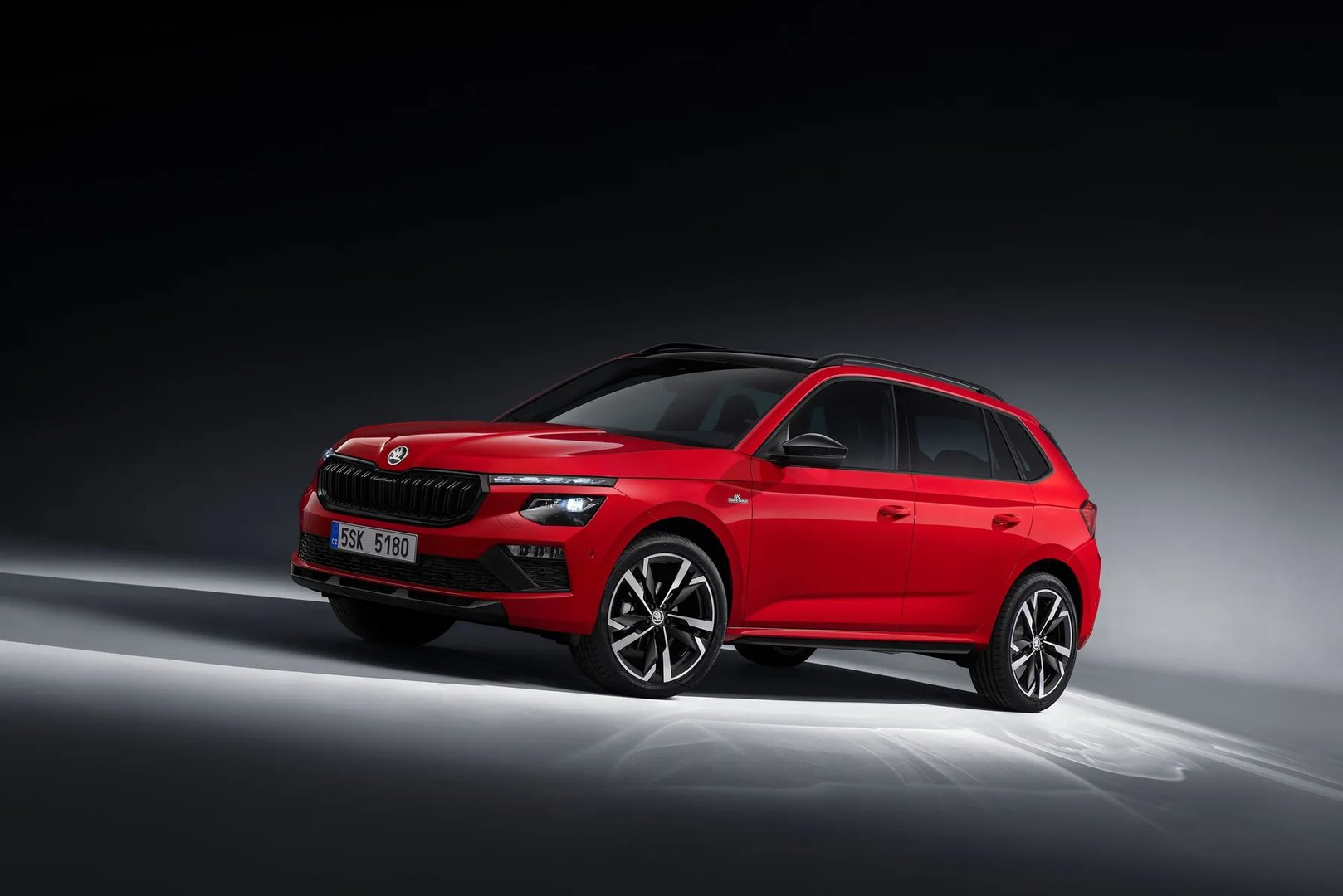Skoda_Kamiq_1_generation_restyling__SUV_5-doors__9.jpg
