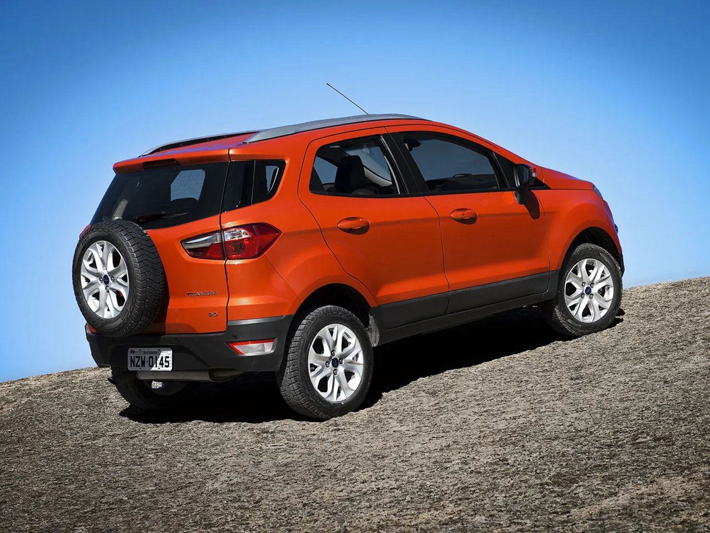 Ford_EcoSport_2_generation__SUV_5-doors__2.jpg