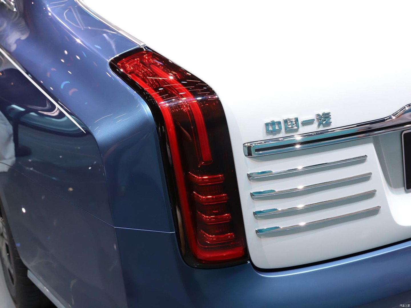 hongqi_L5_2_generation__Sedan__10.jpg