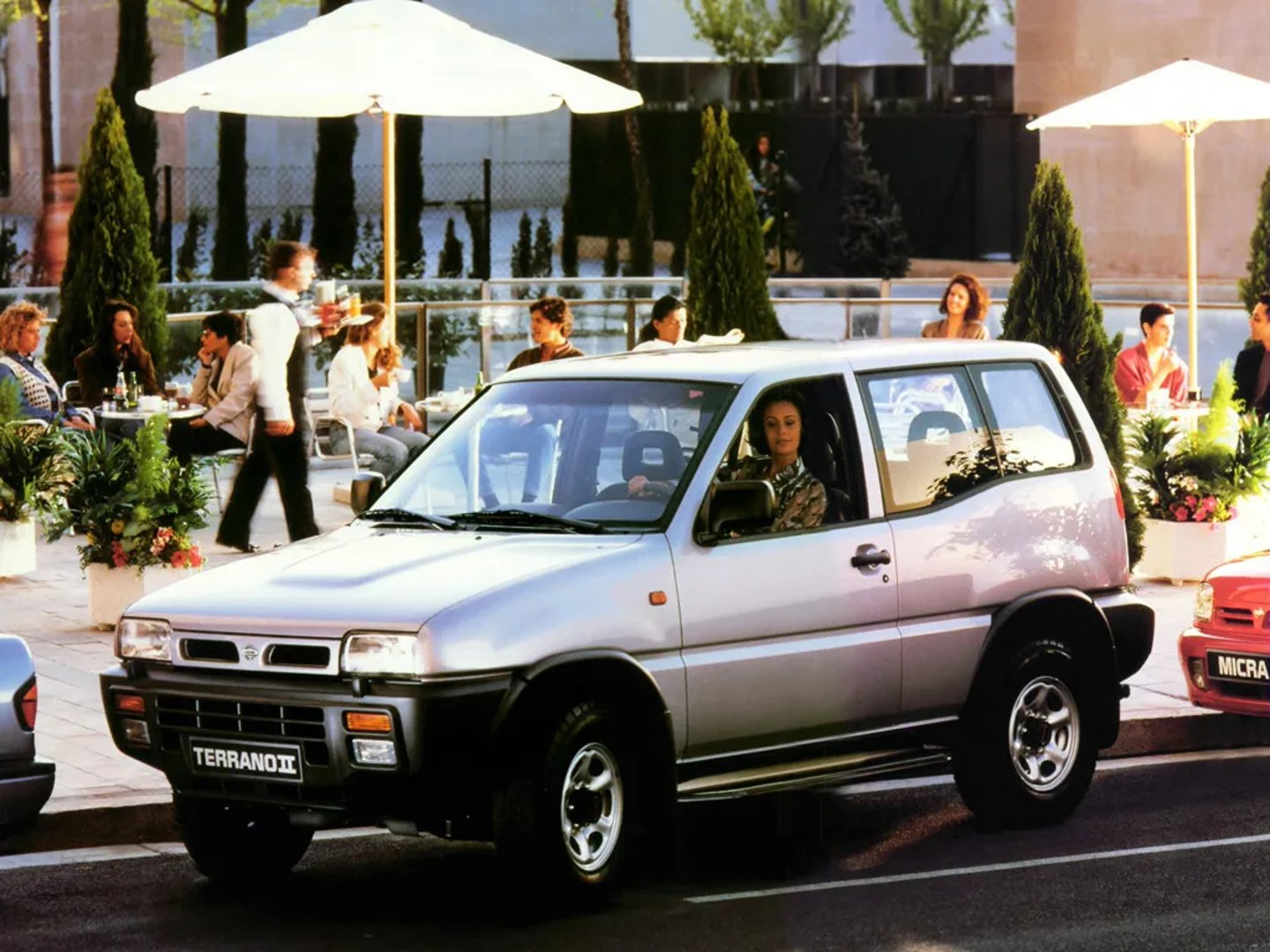 Nissan_Terrano_2_generation__SUV_3-doors__2.jpg