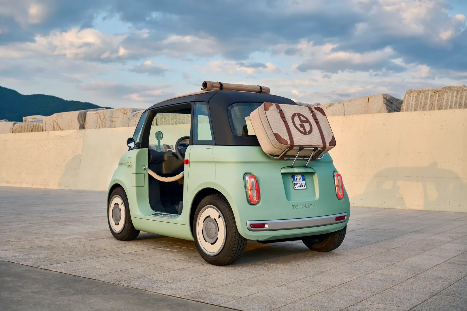 Fiat_Topolino_1_generation__Coupe__13.jpg