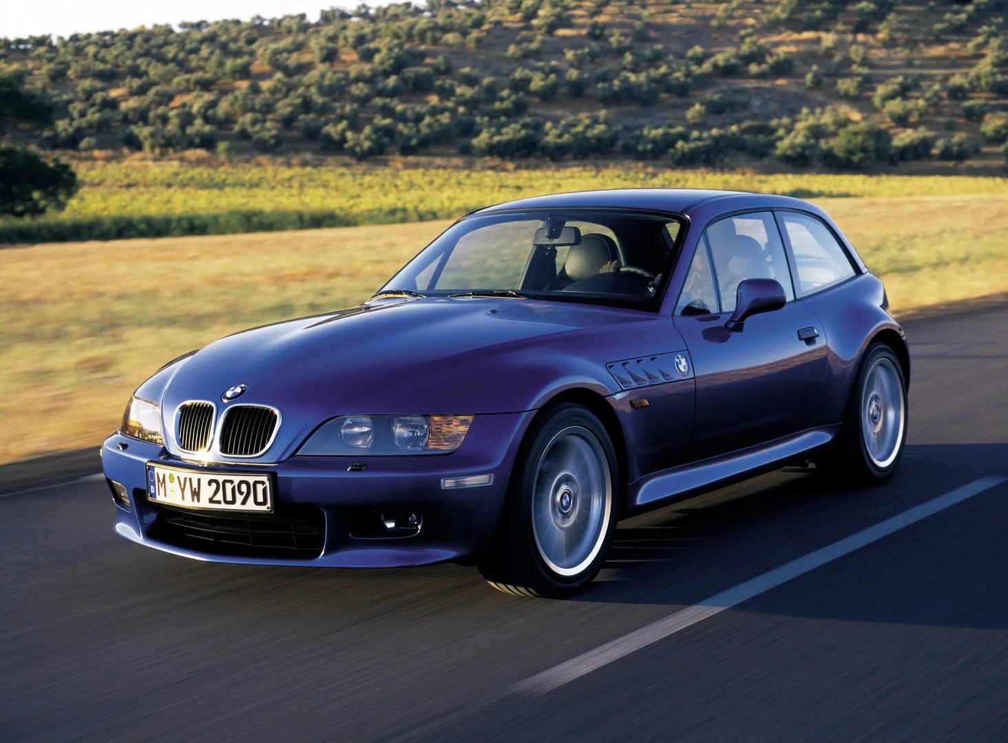 BMW_Z3_1_generation__Coupe__2.jpg