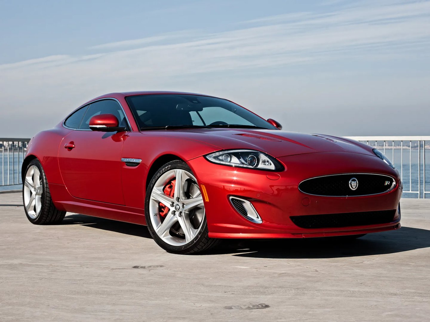 Jaguar_XKR_2_generation_restyling_2__Coupe__1.jpg