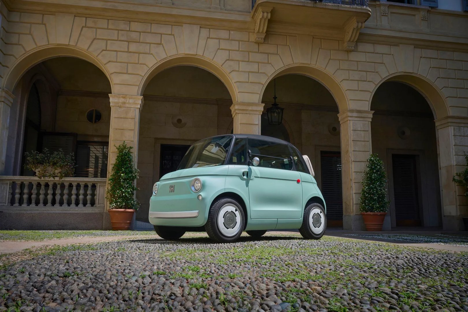 Fiat_Topolino_1_generation__Coupe__3.jpg