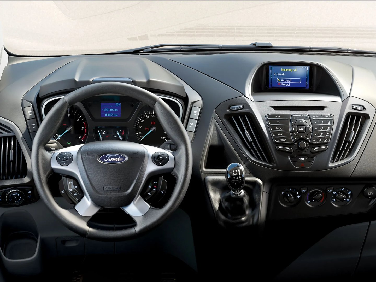 Ford_Tourneo_Custom_1_generation__Minivan_Short__5.jpg