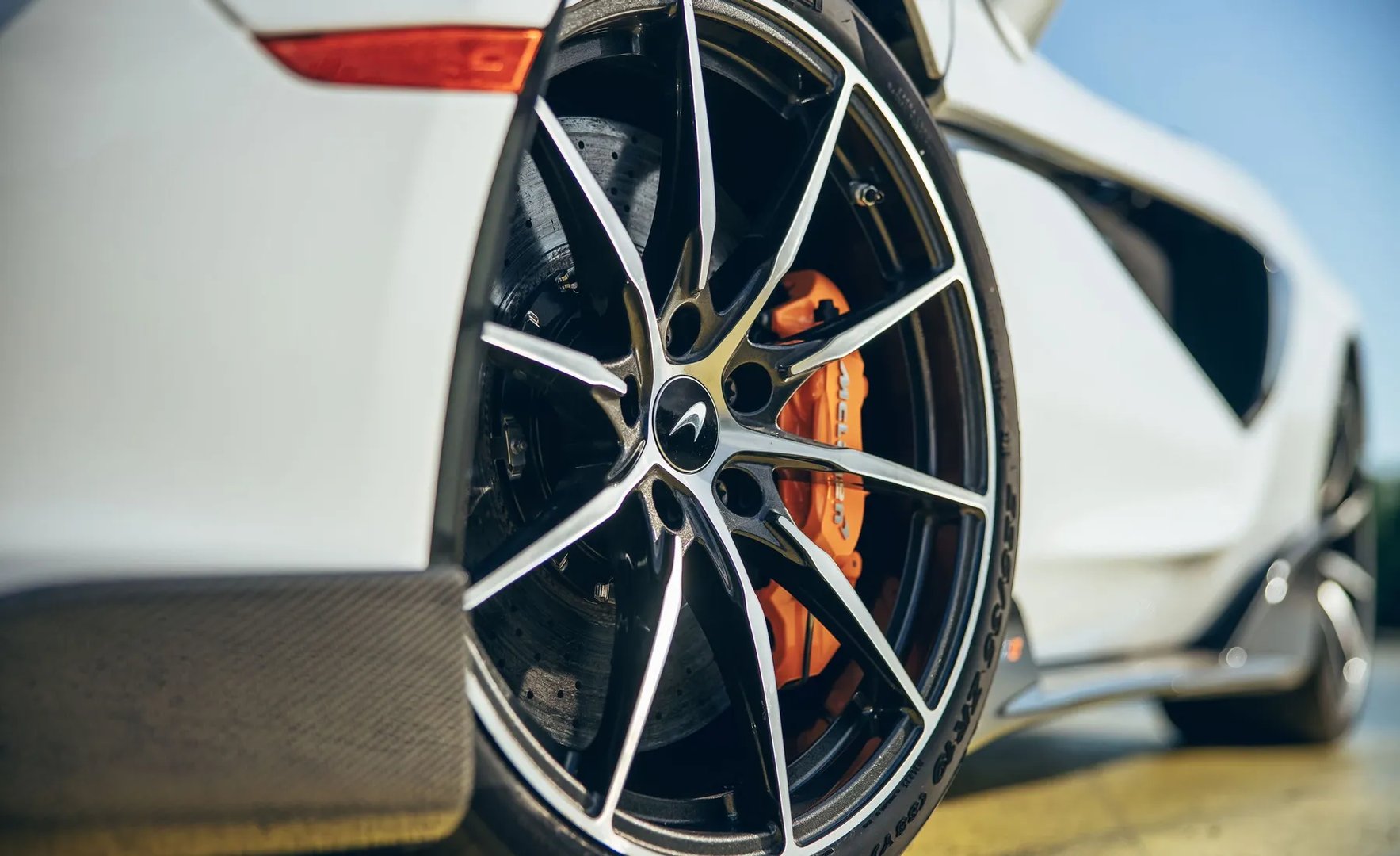McLaren_600LT_1_generation__Roadster__9.jpg