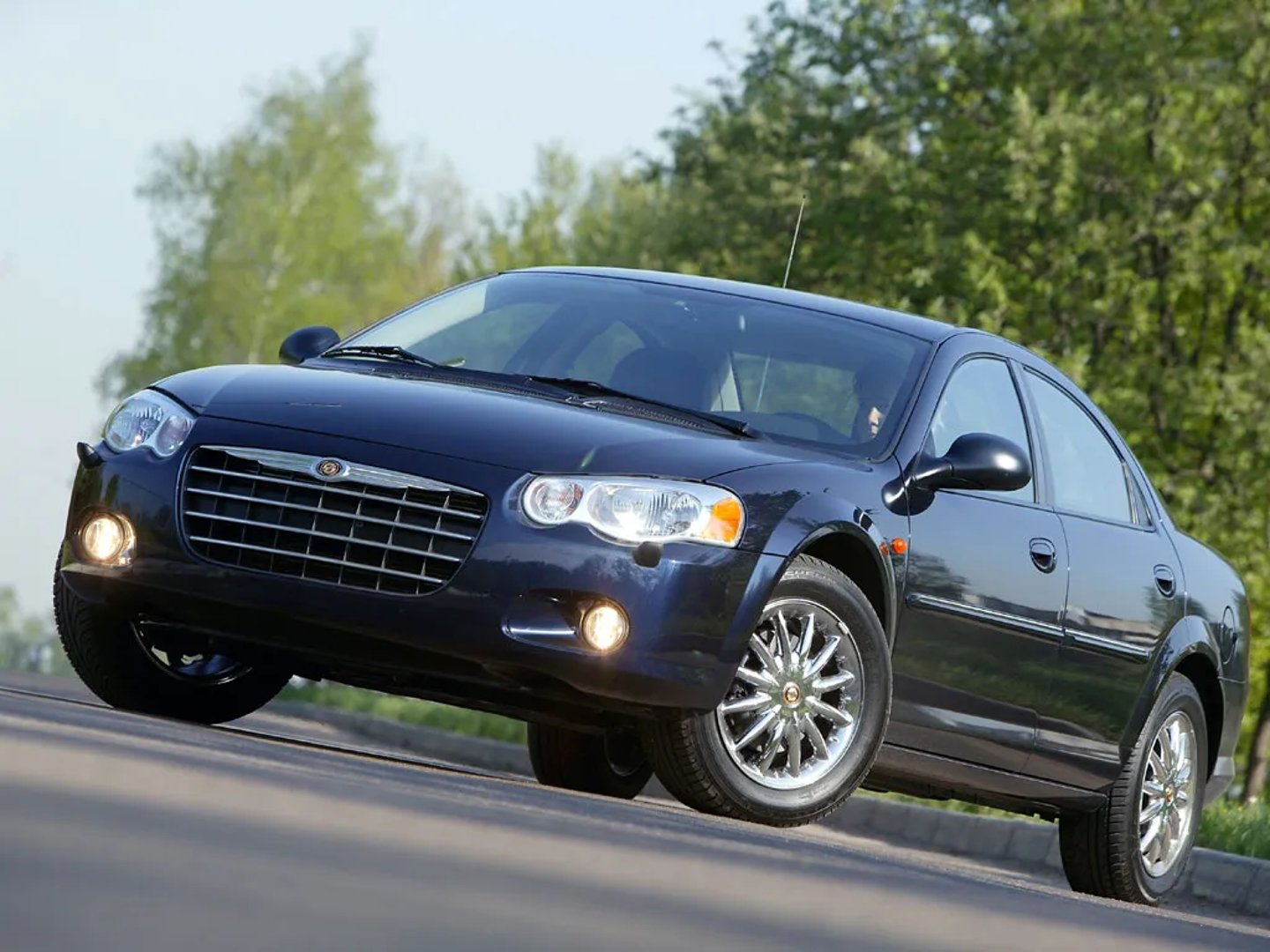 Chrysler_Sebring_2_generation_restyling__Sedan__1.jpg